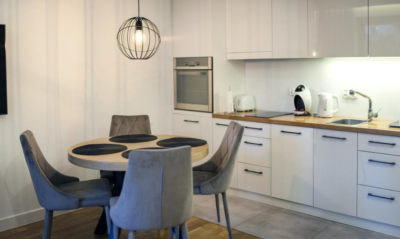Apartament Jelitkowski Dwor 格但斯克 外观 照片
