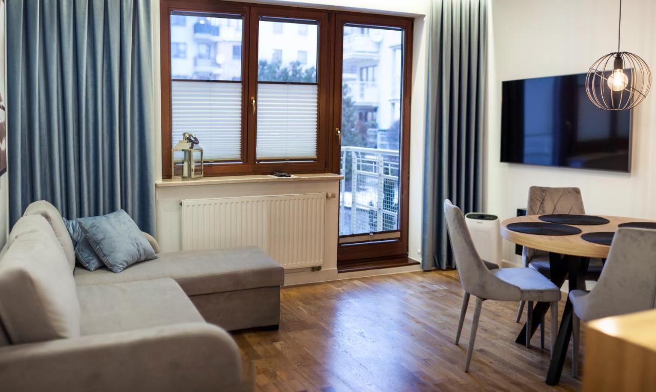 Apartament Jelitkowski Dwor 格但斯克 外观 照片